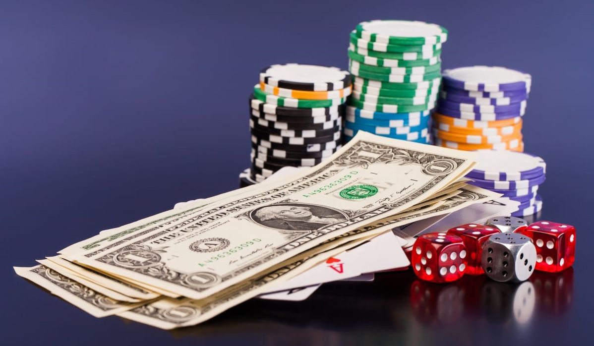 SLOTSHUB کیسینو میں سلاٹ کھیلنا شروع کریں۔